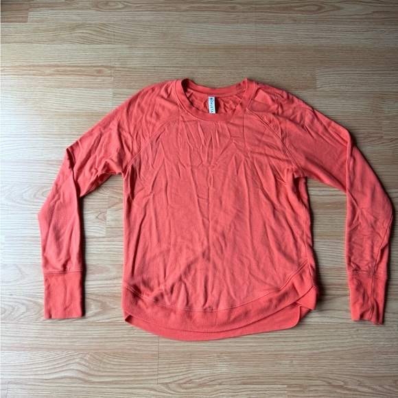 Athleta MINDSET SWEATSHIRT Orange Long Sleeve Sweatshirt Size Small - Picture 3 of 7
